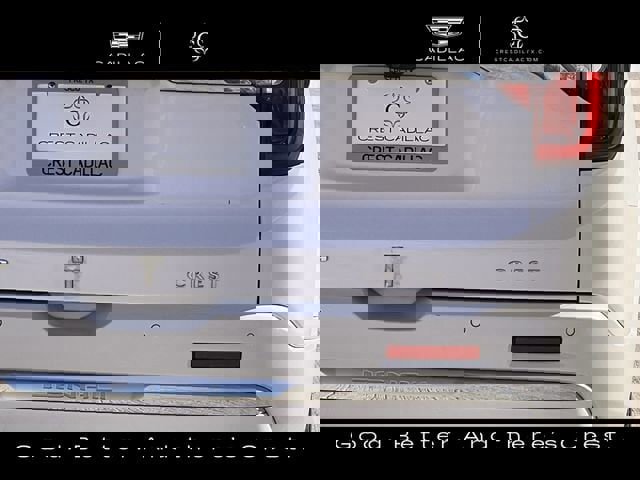 Used 2023 GMC Acadia Denali w/ Denali Ultimate Package image 5