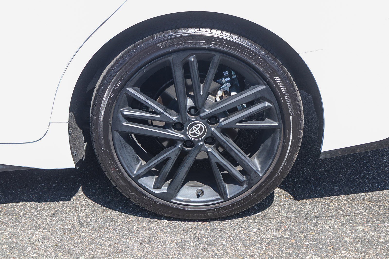 Used 2026 Toyota Camry Hybrid w/ Multimedia Upgrade Package image 13