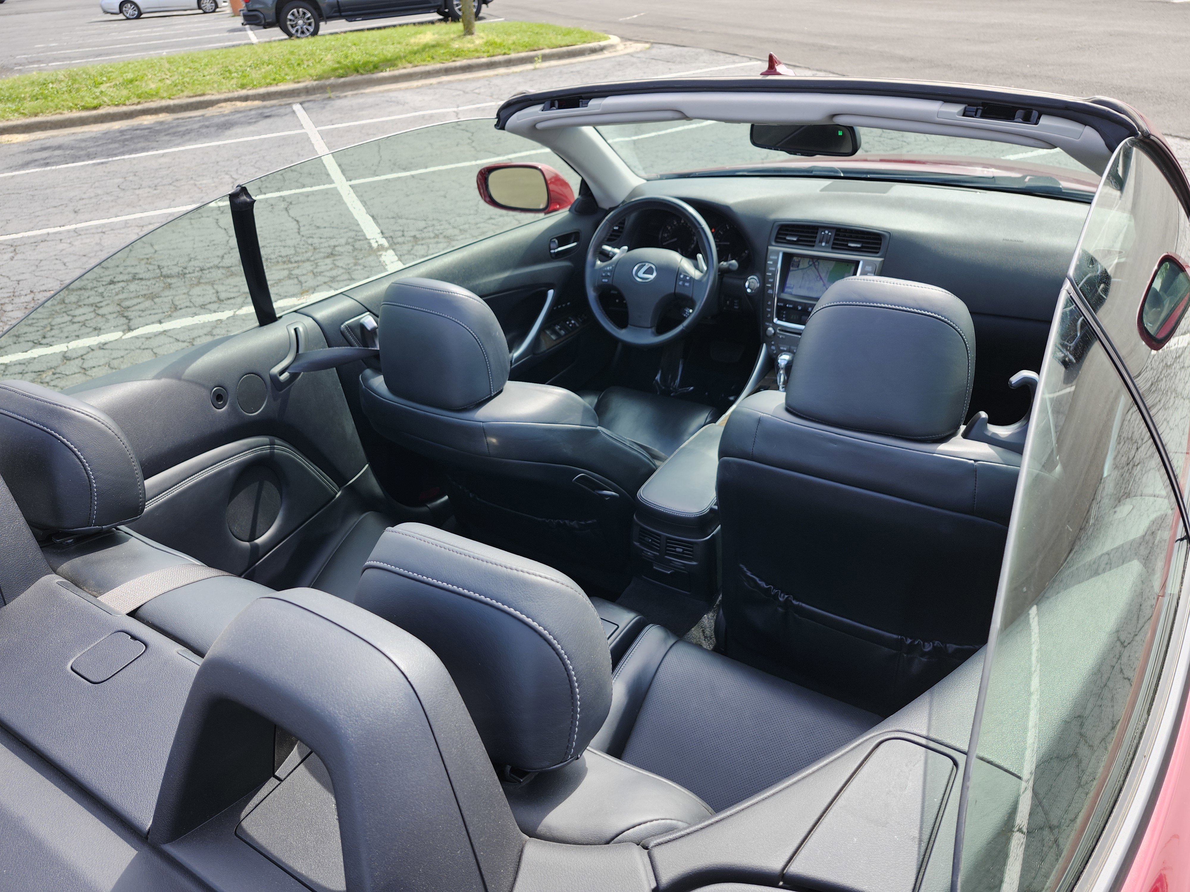 Used 2010 Lexus IS 350C image 14