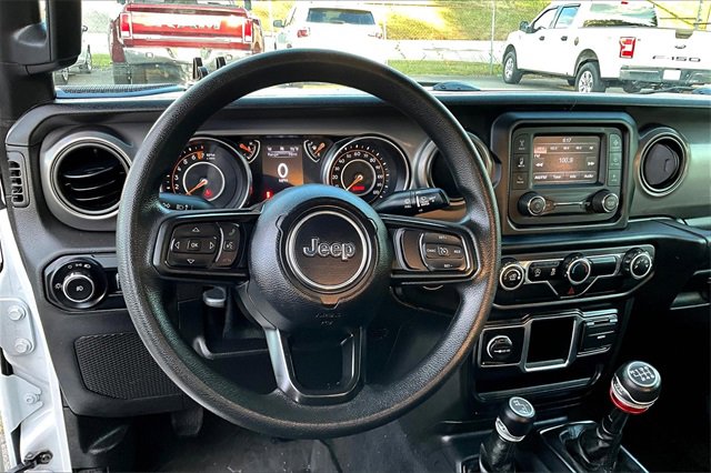 Used 2021 Jeep Wrangler Sport image 8