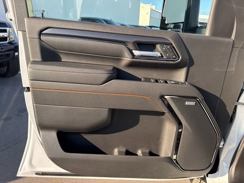 New 2026 GMC Sierra 2500 AT4 w/ AT4 Premium Plus Package image 11