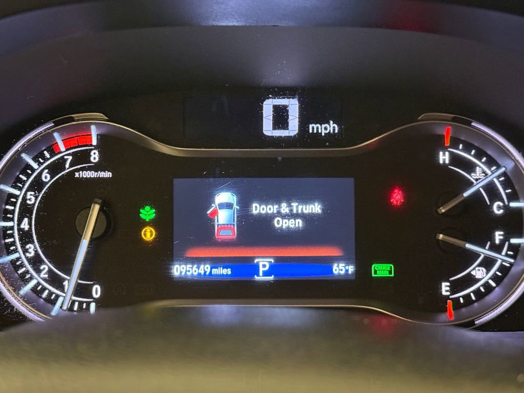 Used 2017 Honda Ridgeline RTL-T image 32