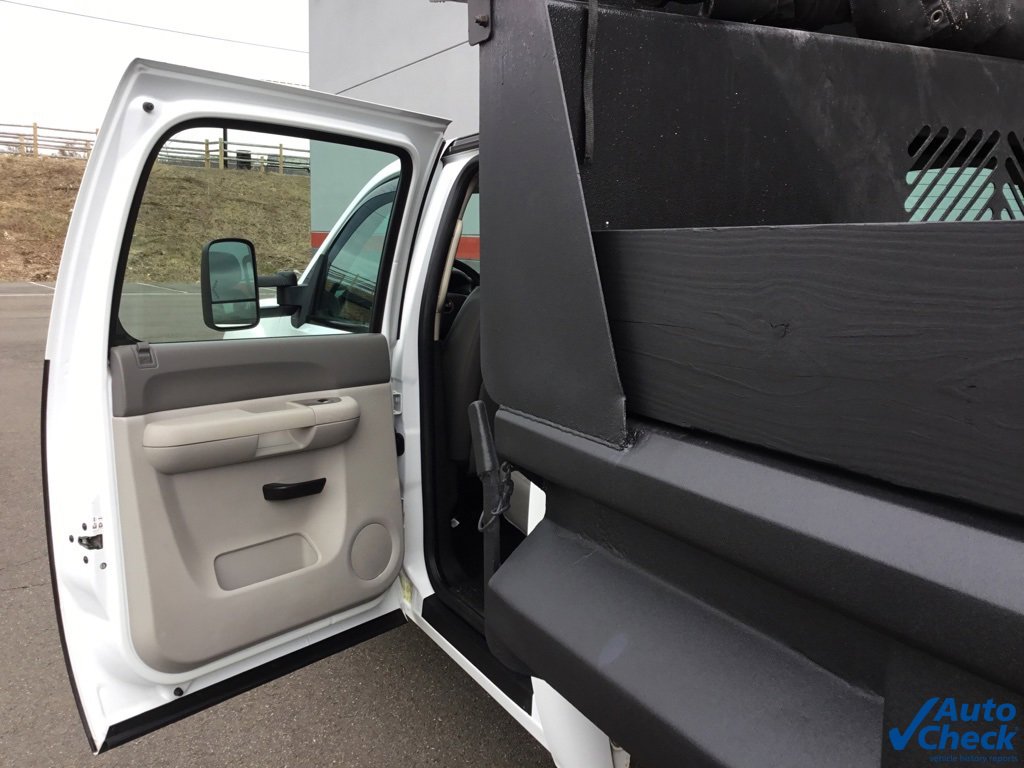 Used 2013 GMC Sierra 3500 W/T w/ Snow Plow Prep Package image 48