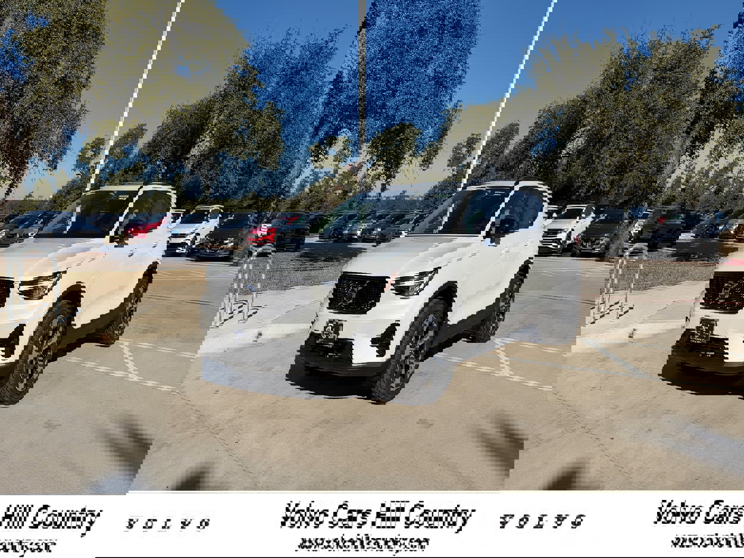 New 2026 Volvo XC40 B4 Plus w/ Protection Package Premier image 1