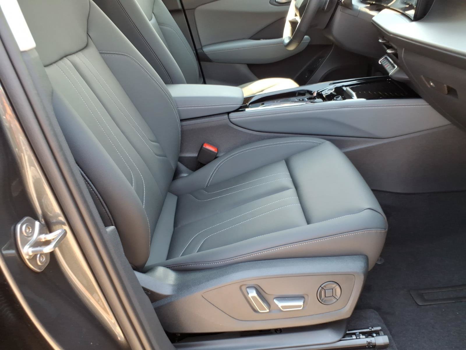 New 2026 Audi Q3 quattro 2.0T AWD/4WD image 25