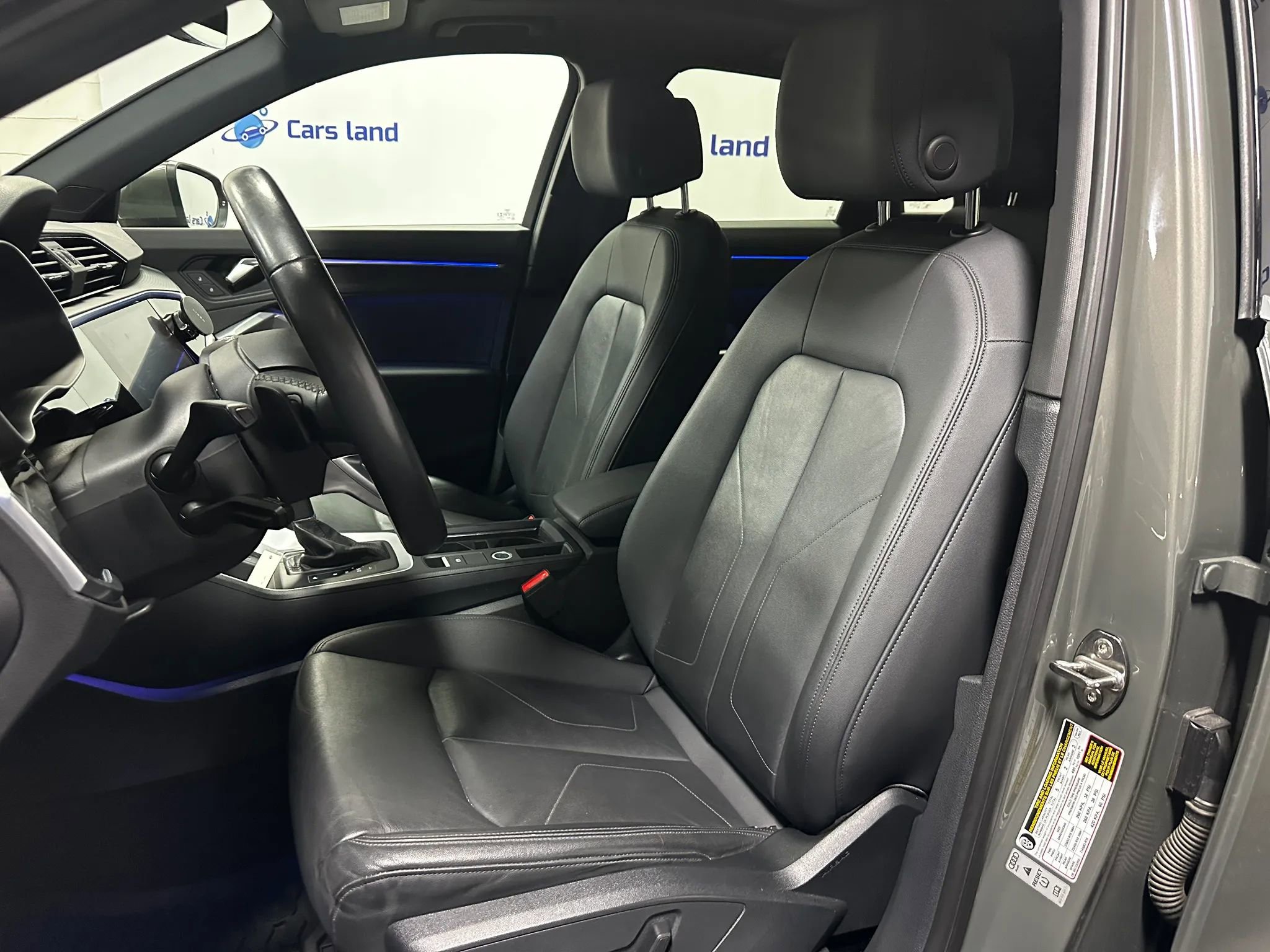 Used 2022 Audi Q3 2.0T Premium Plus image 11