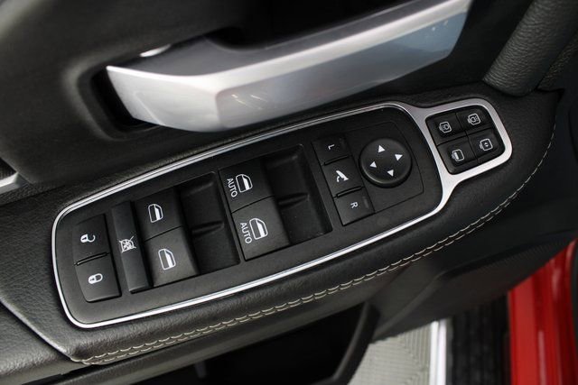 Used 2024 RAM 2500 Big Horn w/ Bed Utility Group image 14