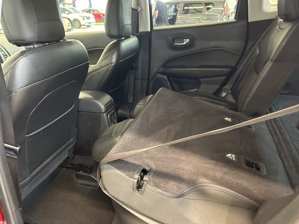 Used 2020 Jeep Compass Latitude w/ Cold Weather Group image 21