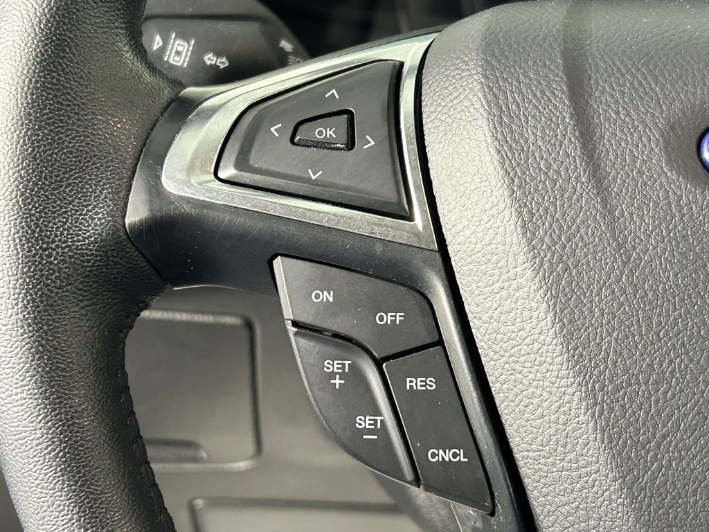 Used 2024 Ford Edge Titanium image 30