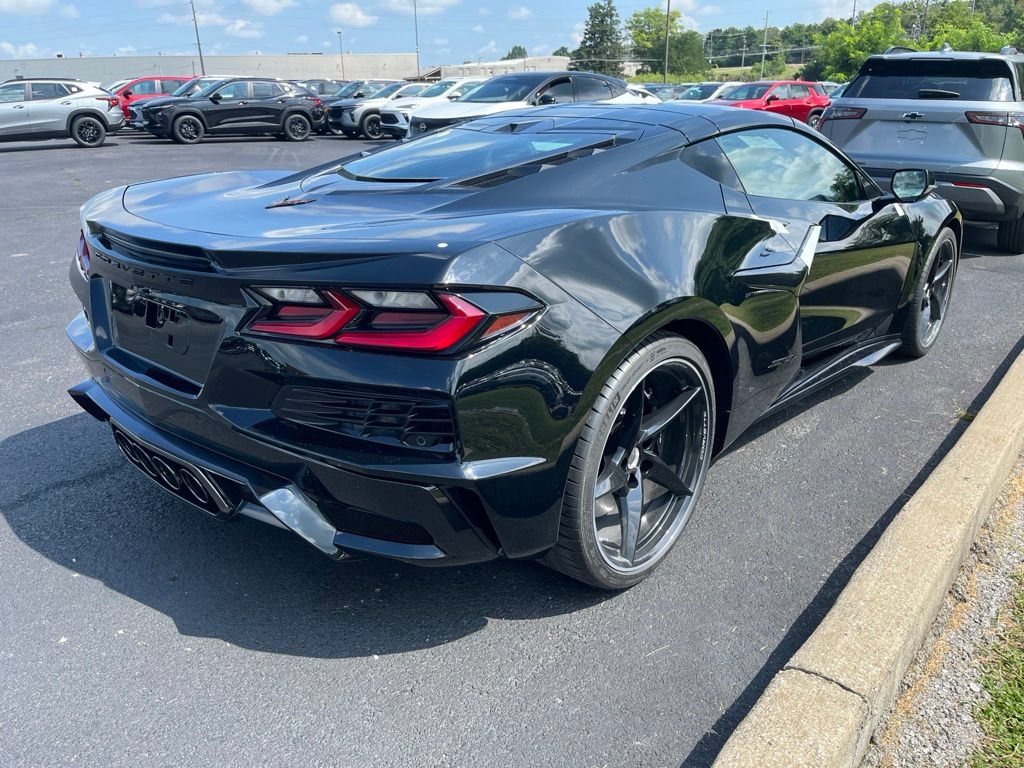 New 2027 Chevrolet Corvette Z06 w/ Stealth Interior Trim Package RWD image 3