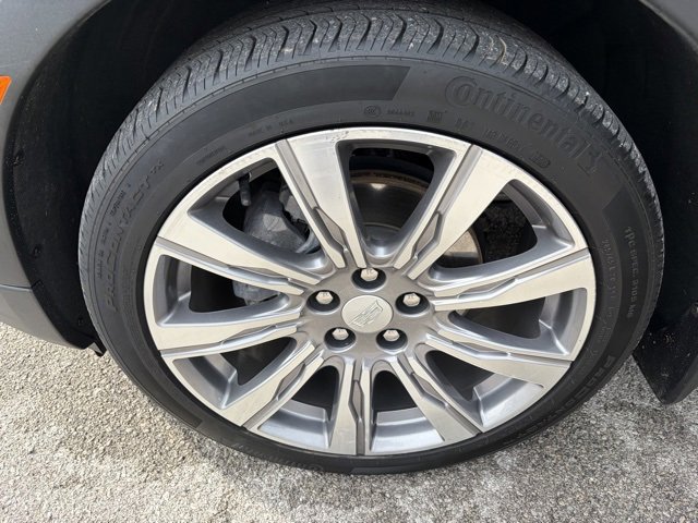 Used 2023 Cadillac XT4 Premium Luxury image 14