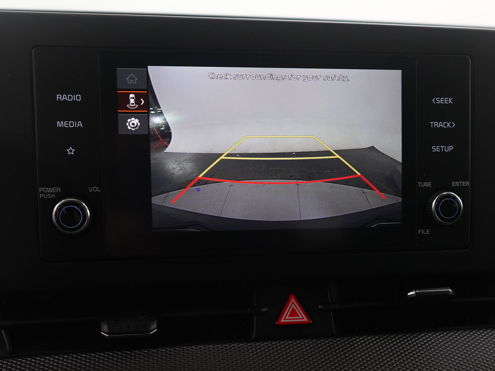 Used 2024 Kia Sportage LX image 25