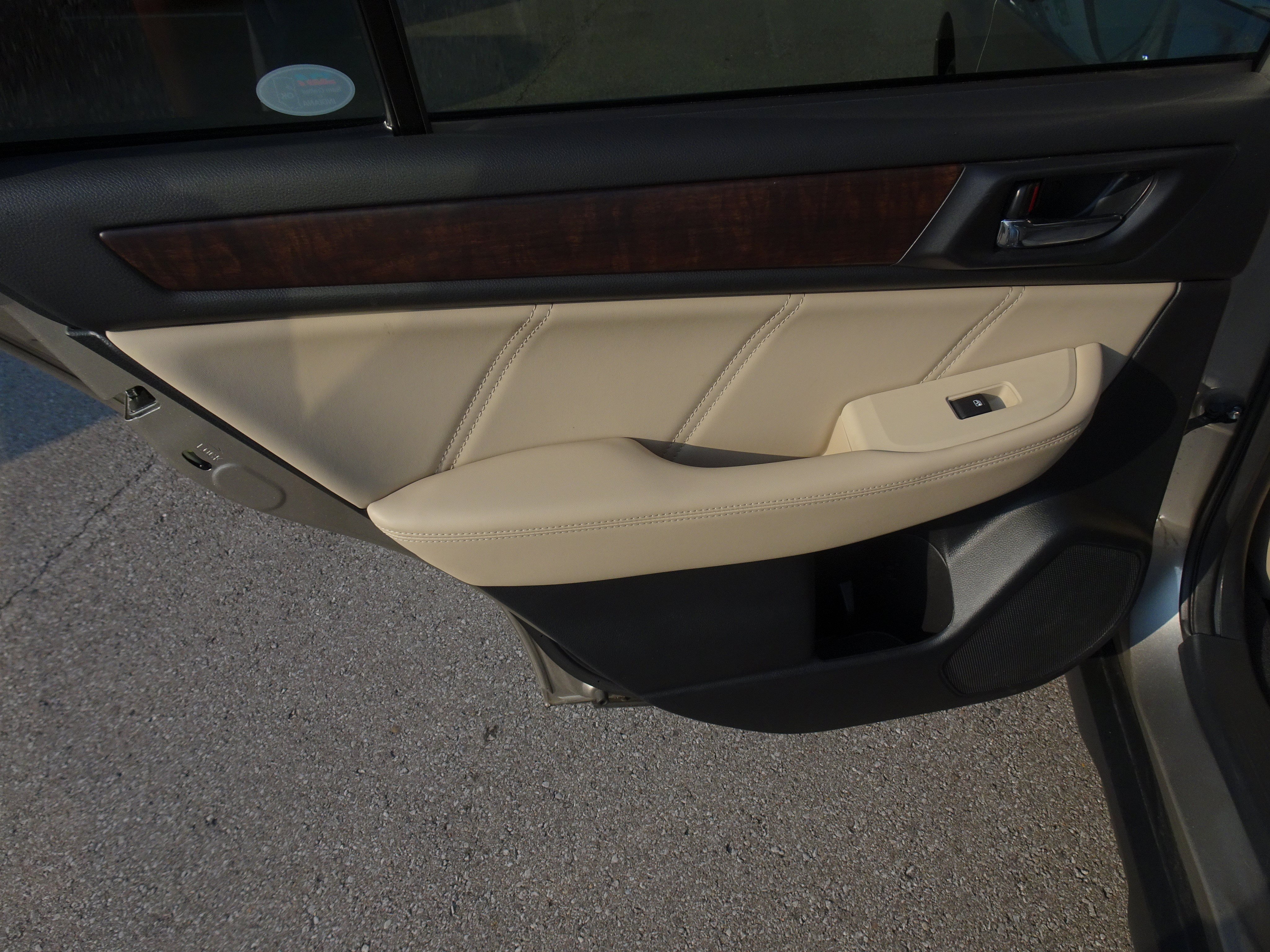 Used 2019 Subaru Outback 2.5i Limited AWD/4WD image 17