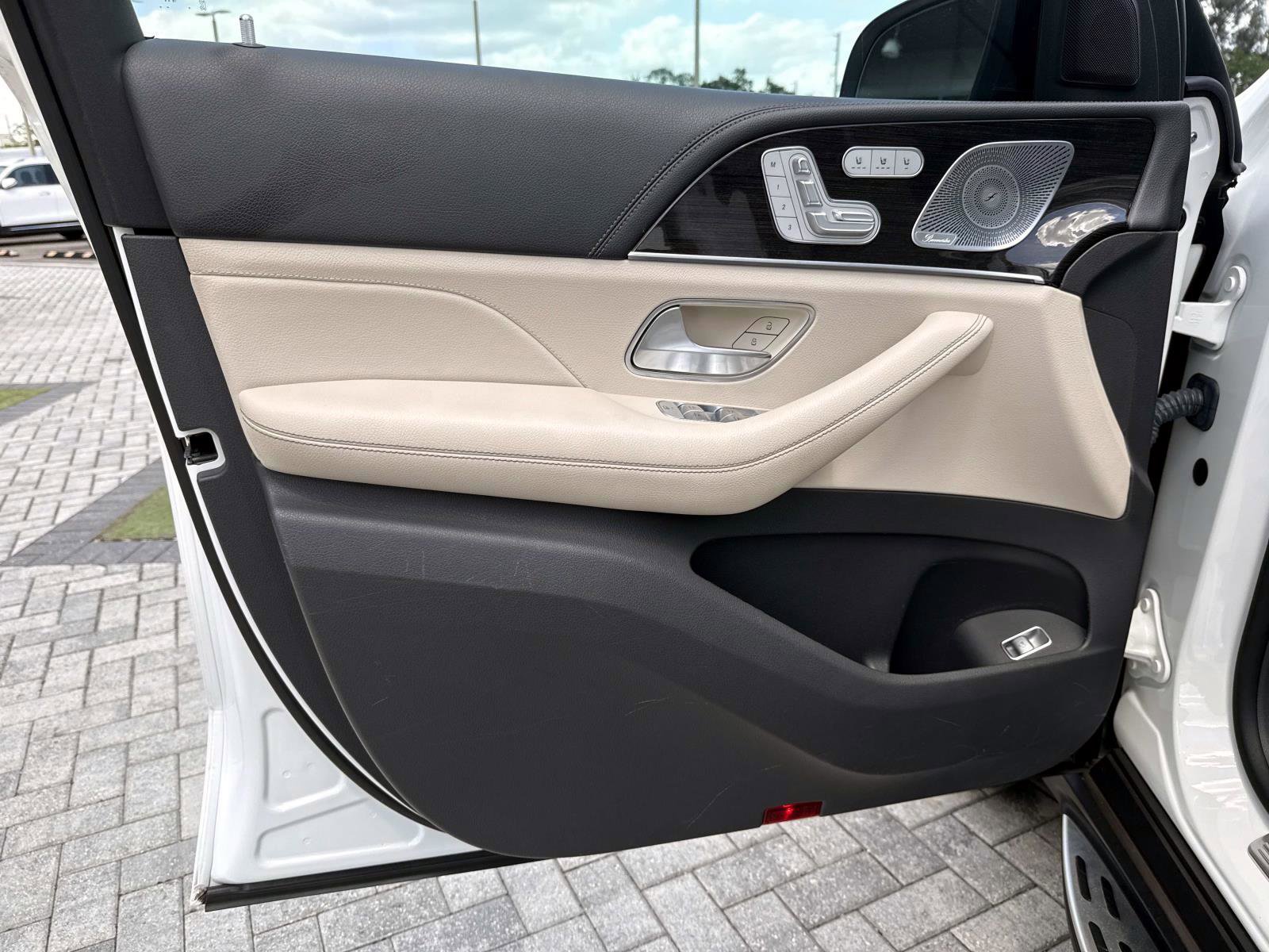 Certified 2020 Mercedes-Benz GLE 580 4MATIC image 17