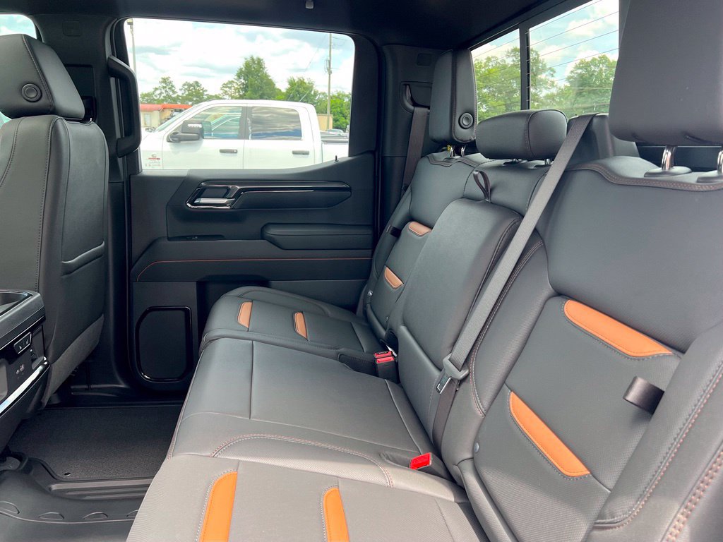 New 2026 GMC Sierra 1500 AT4 w/ AT4 Premium Package AWD/4WD image 12