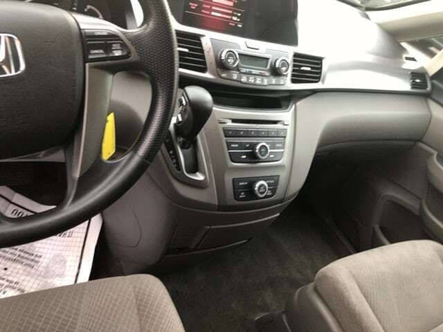 Used 2014 Honda Odyssey LX image 4