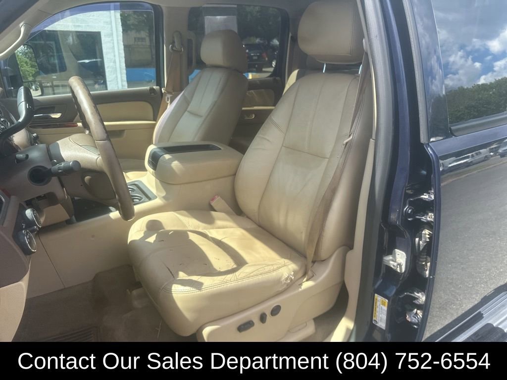 Used 2010 Chevrolet Silverado 2500 LTZ w/ Convenience Package image 12