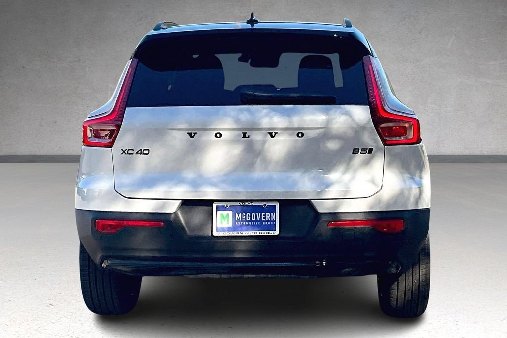New 2026 Volvo XC40 B5 Ultra w/ Protection Package Premier AWD/4WD image 4