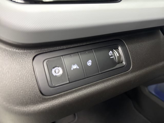New 2027 Chevrolet Bolt RS w/ Technology Package FWD image 11