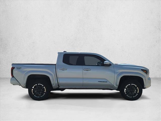 Certified 2024 Toyota Tacoma TRD Sport AWD/4WD image 4