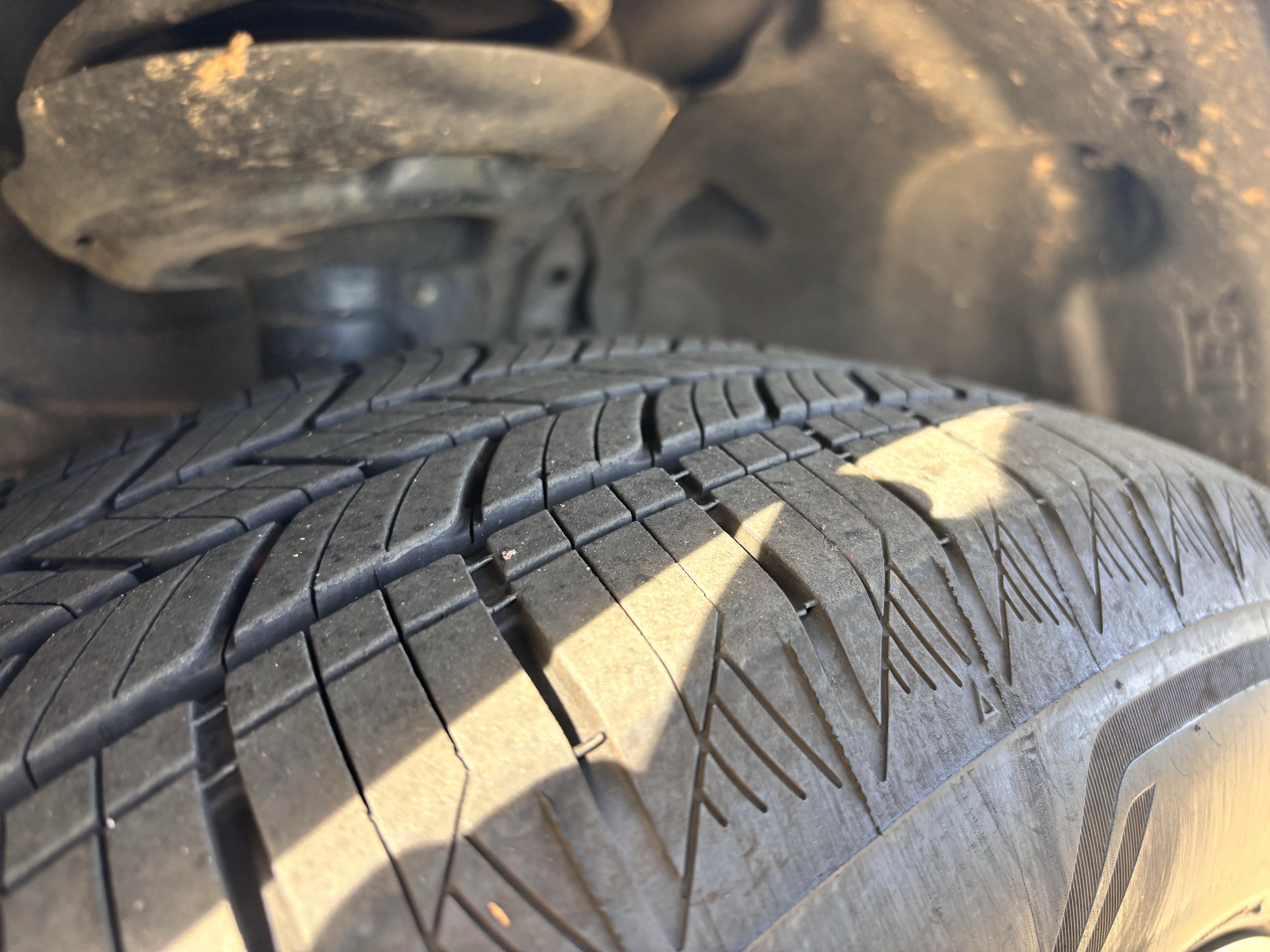 Used 2025 Lexus RX 350 Premium w/ Accessory Package (Z1) image 12