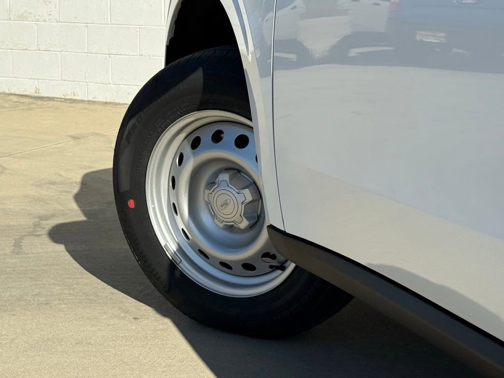 New 2025 Ford Maverick XL image 16