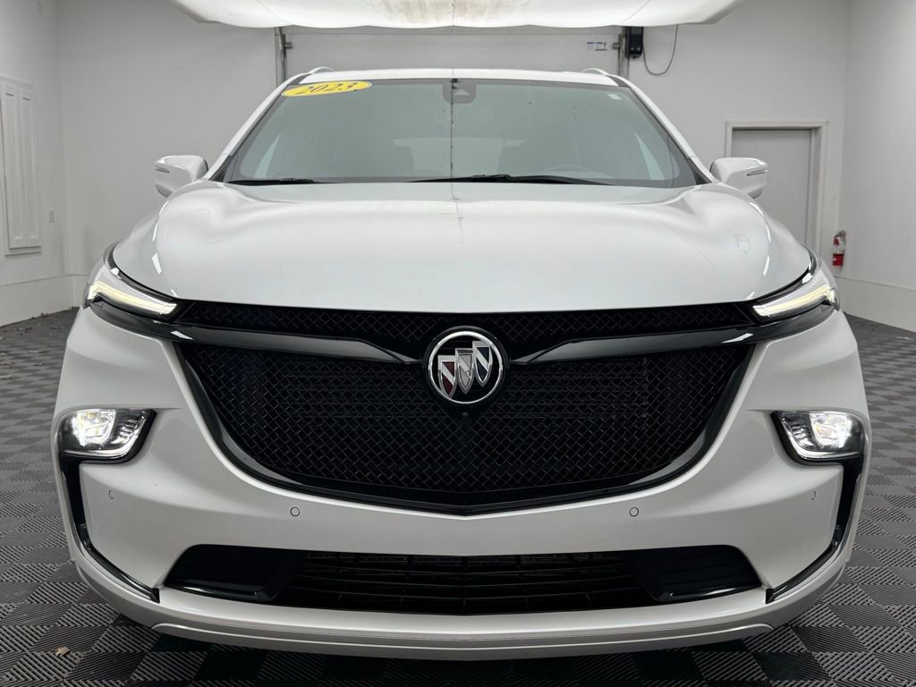 Used 2023 Buick Enclave Essence w/ Experience Buick Package image 15