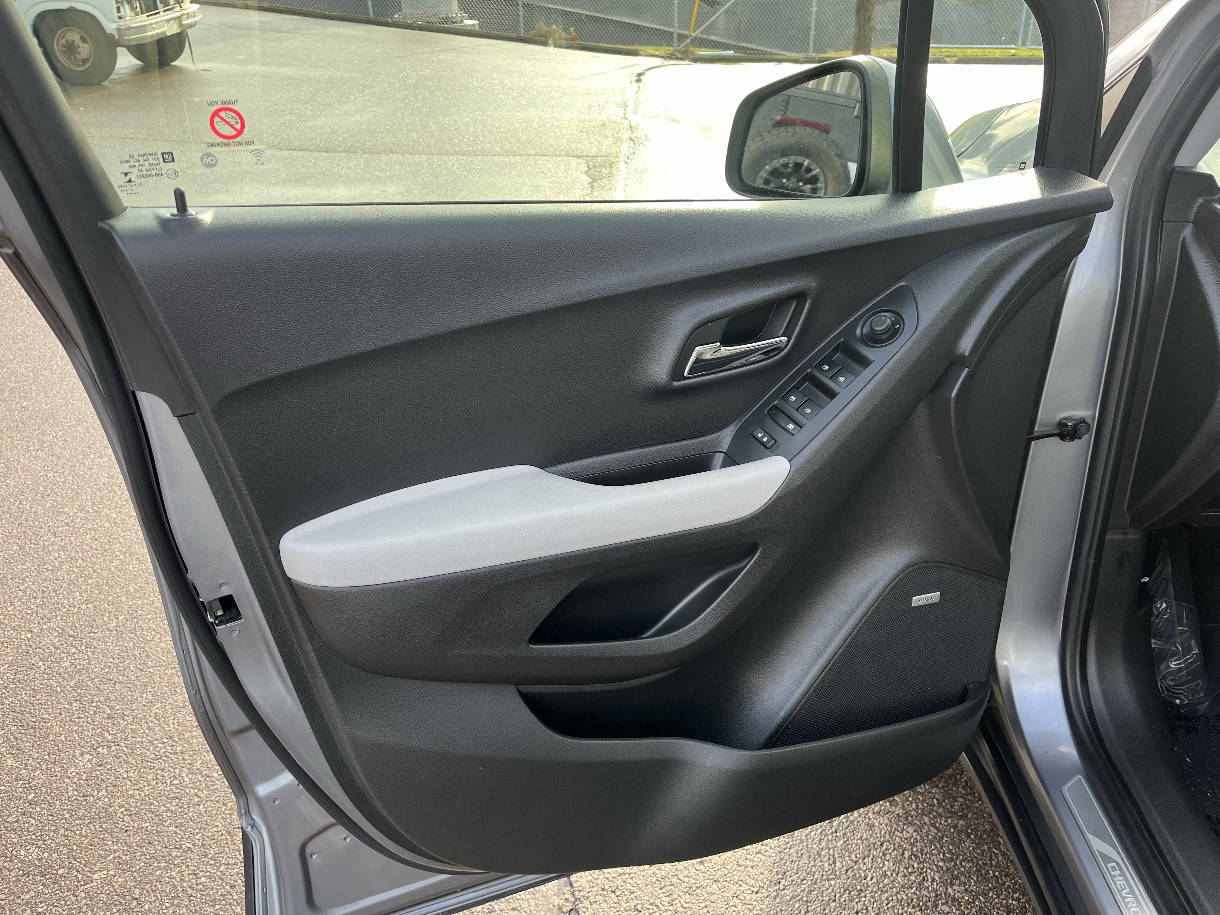 Used 2020 Chevrolet Trax Premier image 12