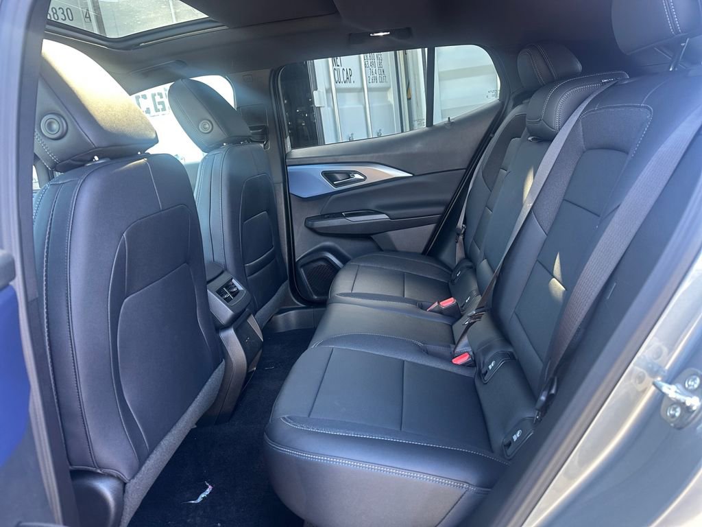 New 2026 Chevrolet Equinox EV LT FWD image 19
