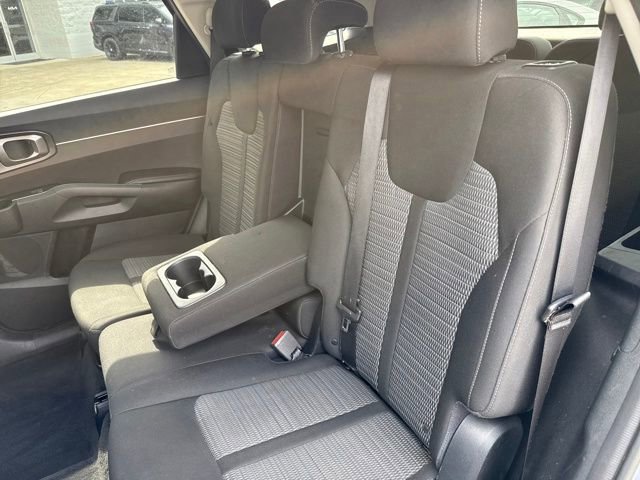 Used 2021 Kia Sorento LX image 18