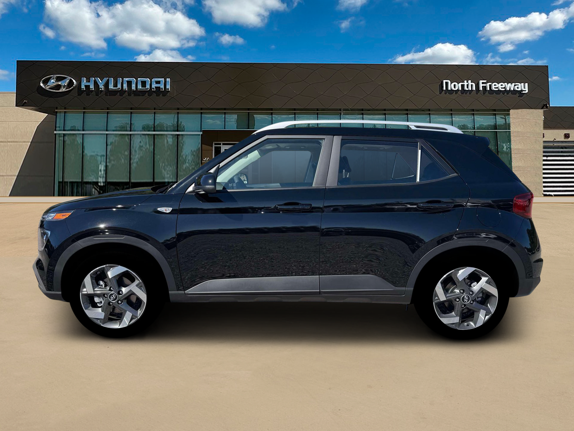 New 2026 Hyundai Venue SEL FWD image 3
