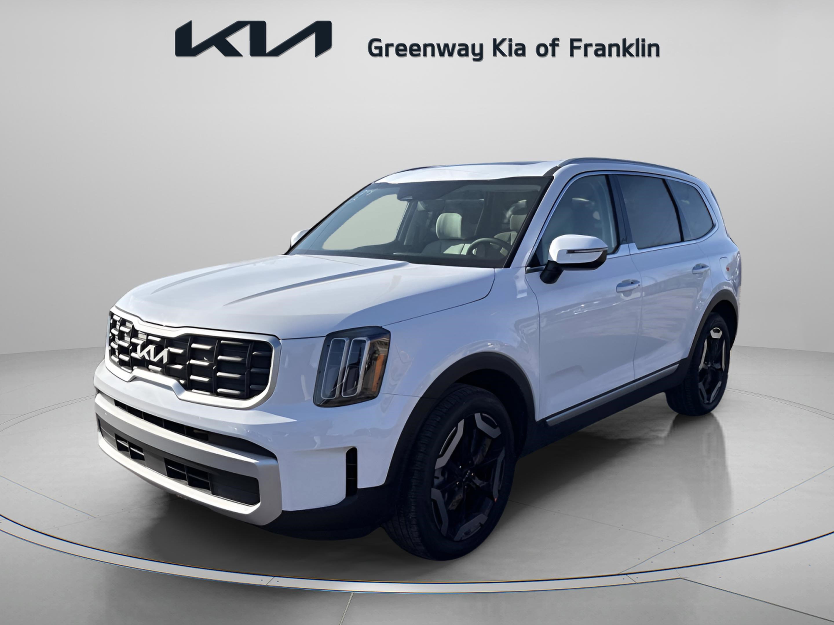 New 2025 Kia Telluride S image 3