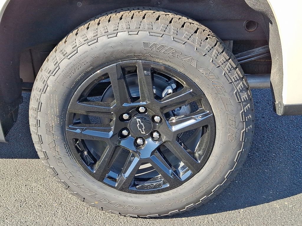 New 2026 Chevrolet Silverado 1500 RST w/ Z71 Off-Road Package AWD/4WD image 5