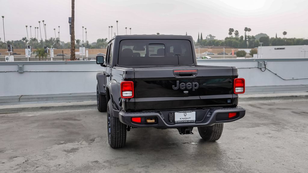 New 2026 Jeep Gladiator Sport AWD/4WD image 7