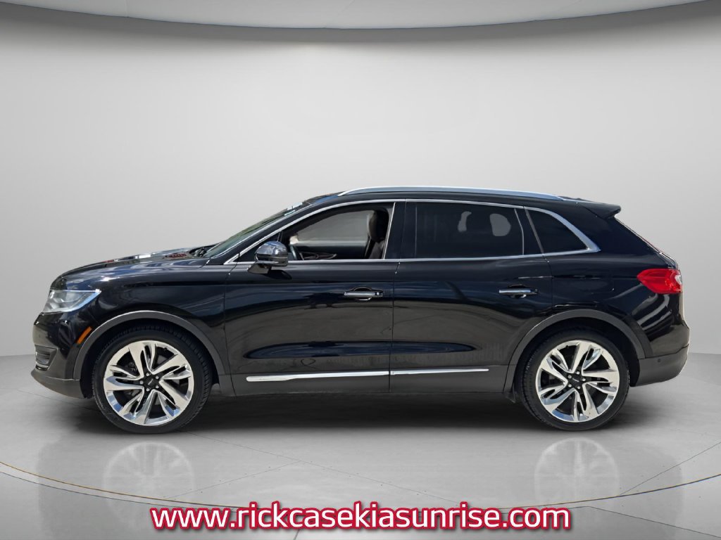 Used 2018 Lincoln MKX Reserve w/ Luxury Package FWD image 3
