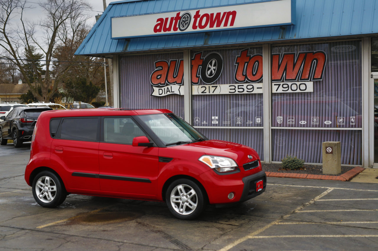 Used 2010 Kia Soul + w/ Audio Pkg image 22