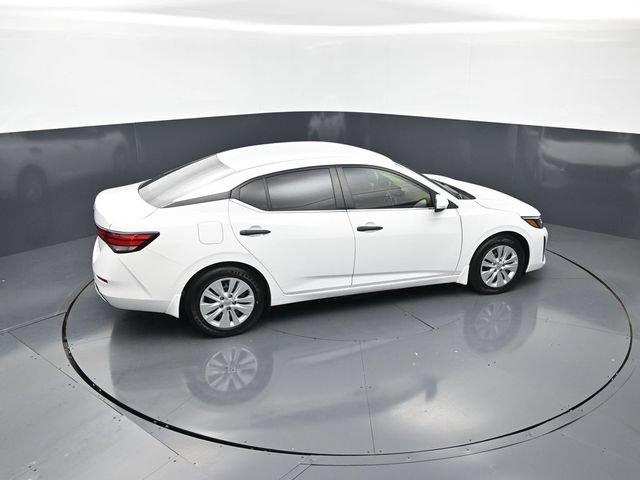 Used 2025 Nissan Sentra S w/ Lighting Package FWD image 26