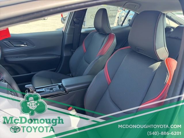 New 2026 Toyota Prius Plug-In Hybrid FWD image 3