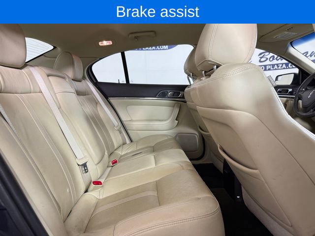 Used 2014 Lincoln MKS FWD image 19