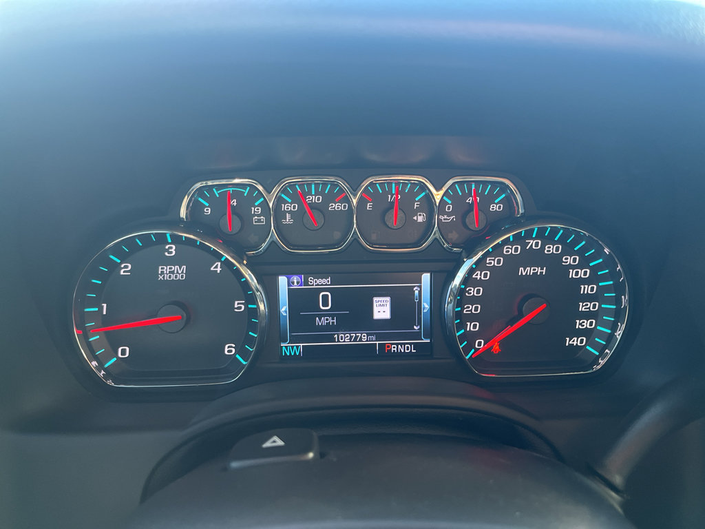 Used 2018 GMC Yukon XL SLT w/ Premium Edition AWD/4WD image 15