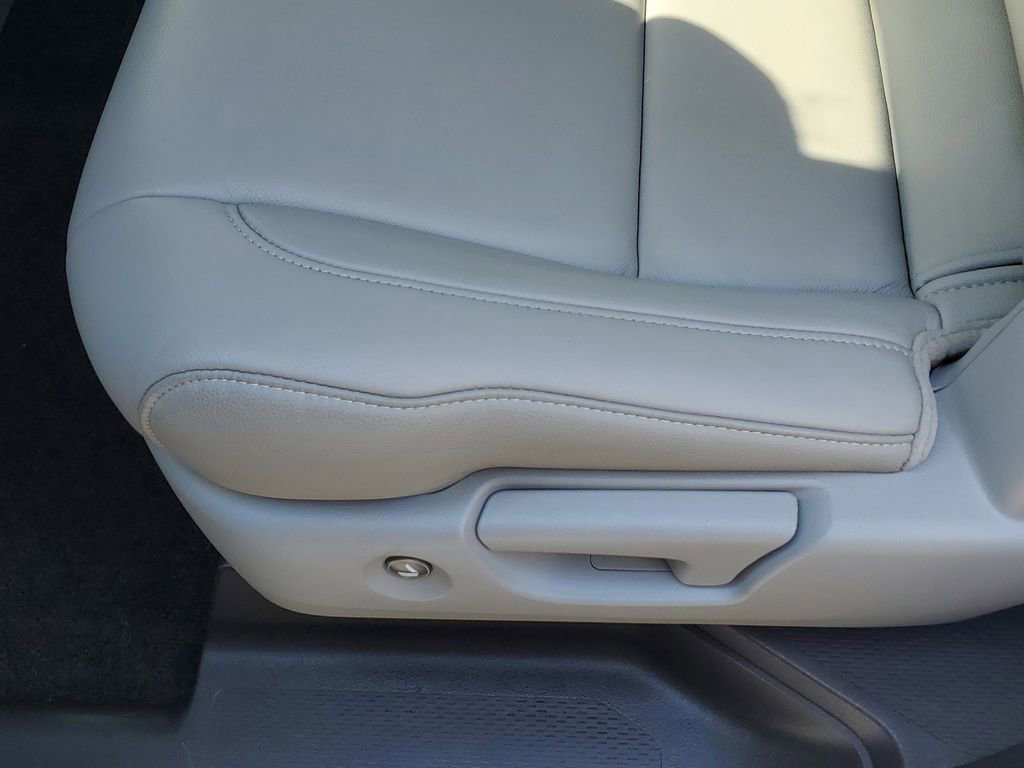 Used 2017 Acura MDX SH-AWD image 27