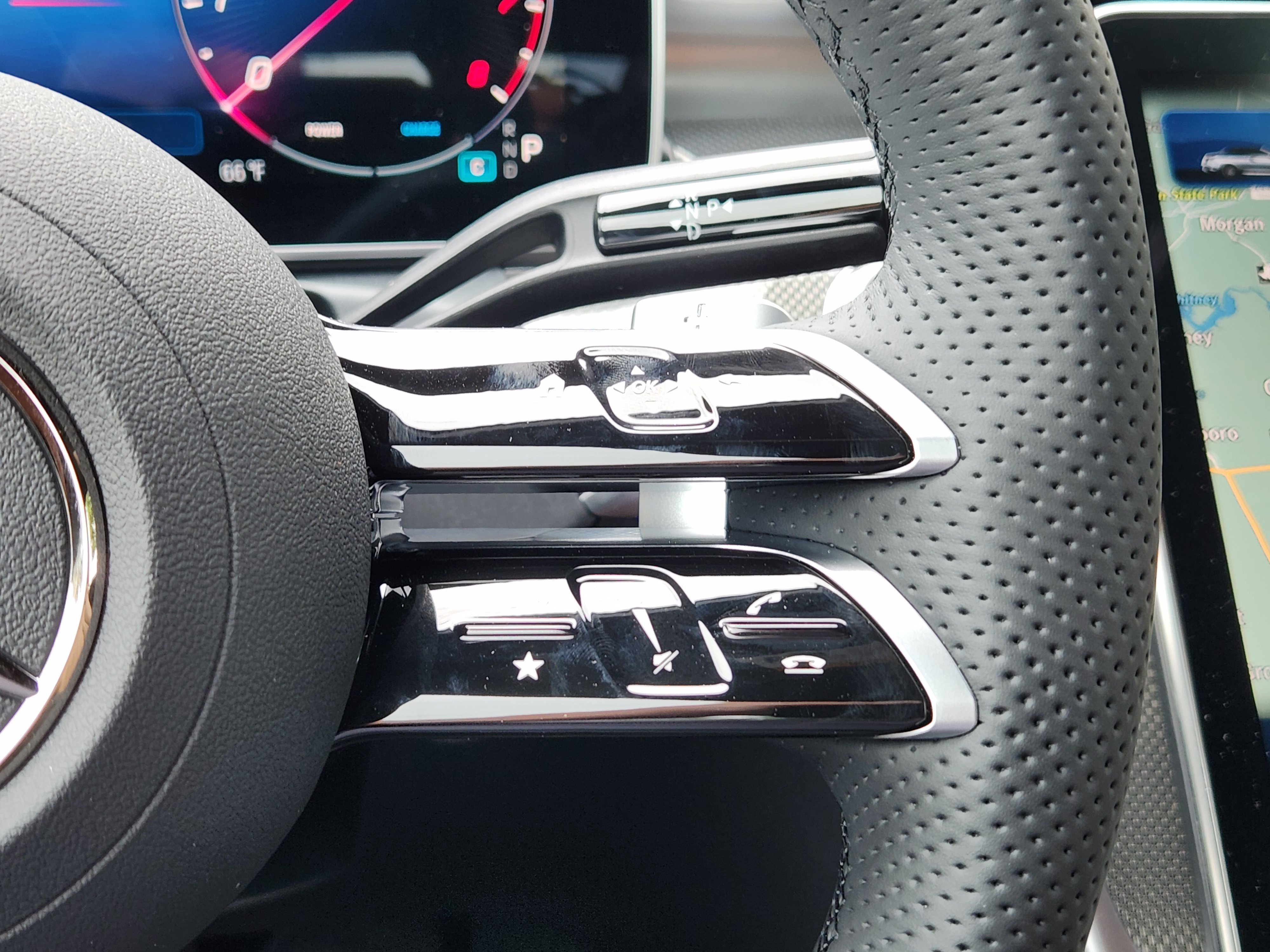 New 2026 Mercedes-Benz CLE 450 4MATIC Cabriolet image 32