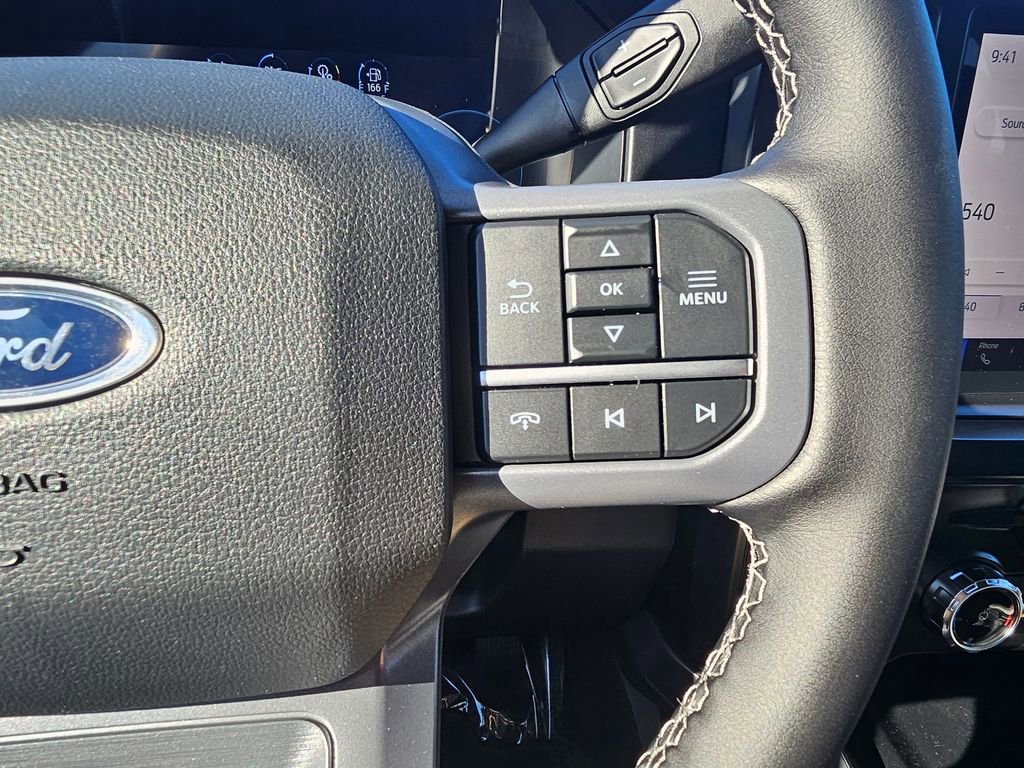 New 2026 Ford F250 Lariat w/ Black Appearance Package image 38