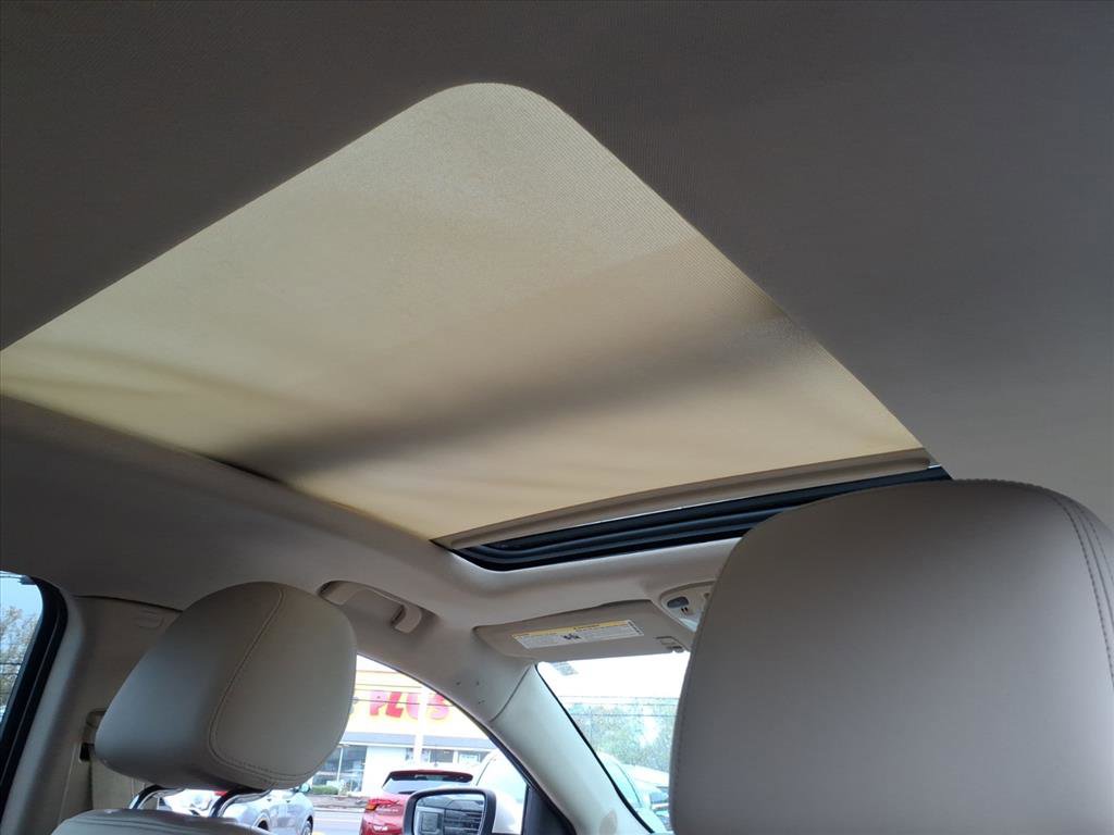 Used 2015 Buick LaCrosse Leather image 15