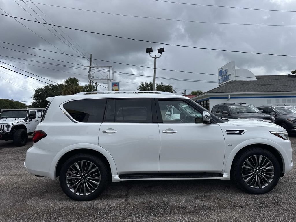 Used 2019 INFINITI QX80 Luxe w/ 22" Wheel Package AWD/4WD image 10