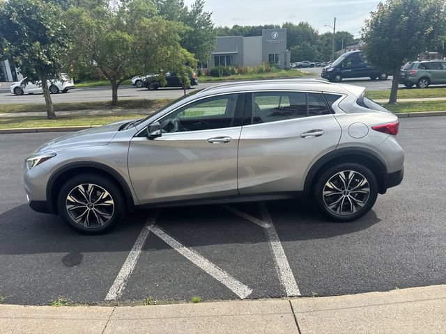 Used 2019 INFINITI QX30 AWD w/ Navigation Package image 6