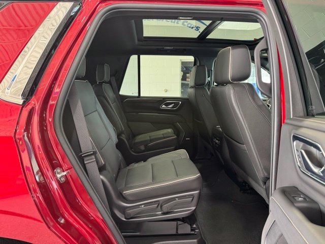 Used 2023 Chevrolet Tahoe Premier AWD/4WD image 15