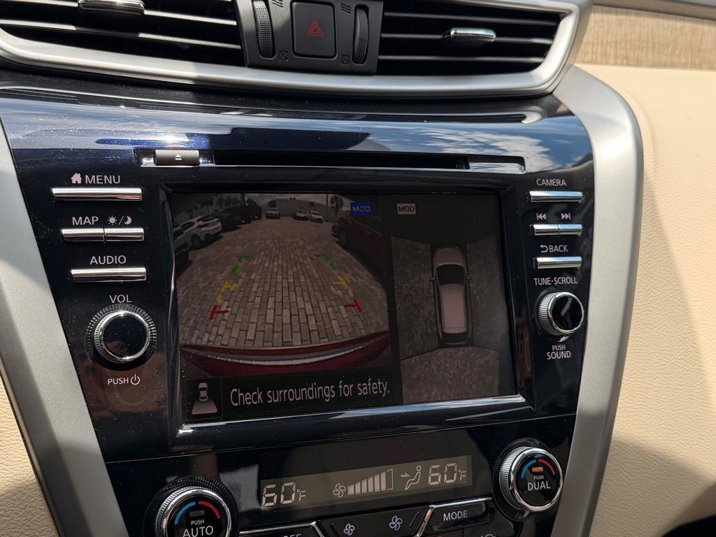 Used 2022 Nissan Murano SL FWD image 17