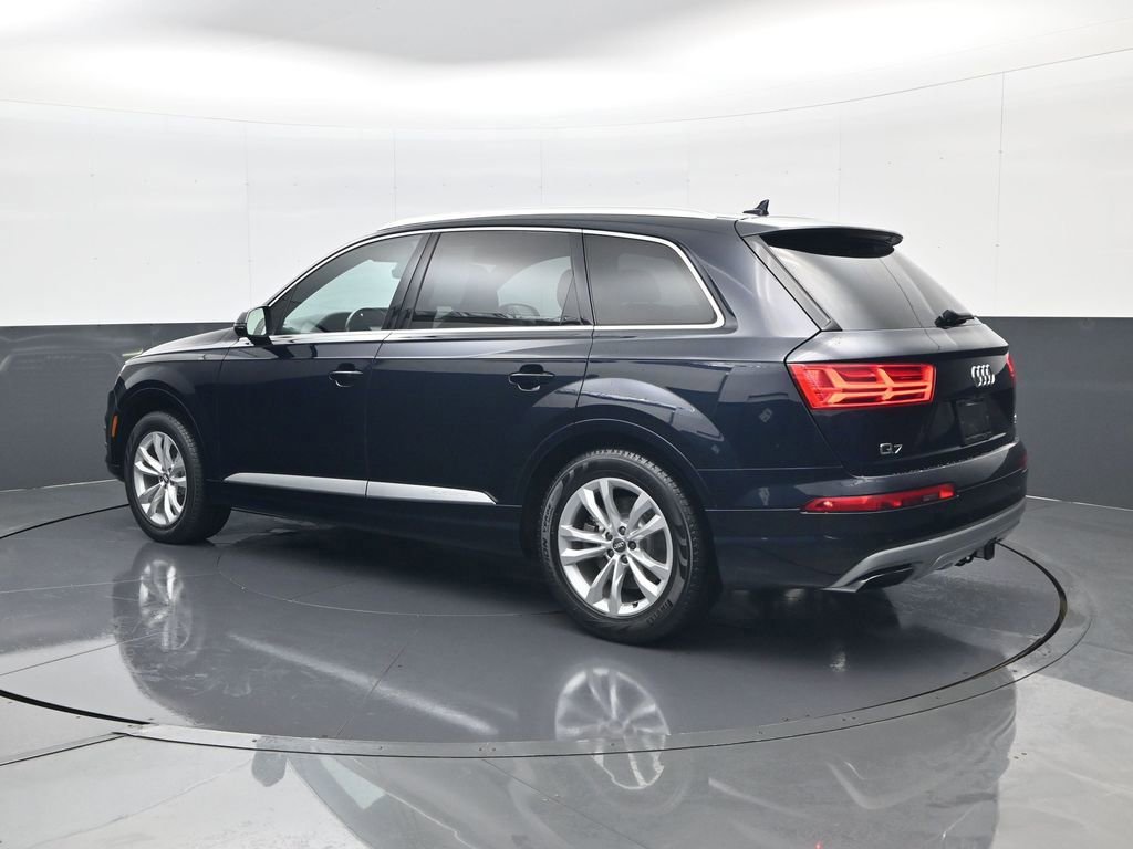 Used 2017 Audi Q7 3.0T Premium Plus w/ Premium Plus Package AWD/4WD image 7