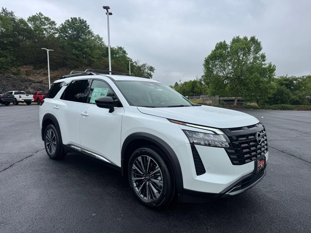 New 2026 Nissan Pathfinder Platinum